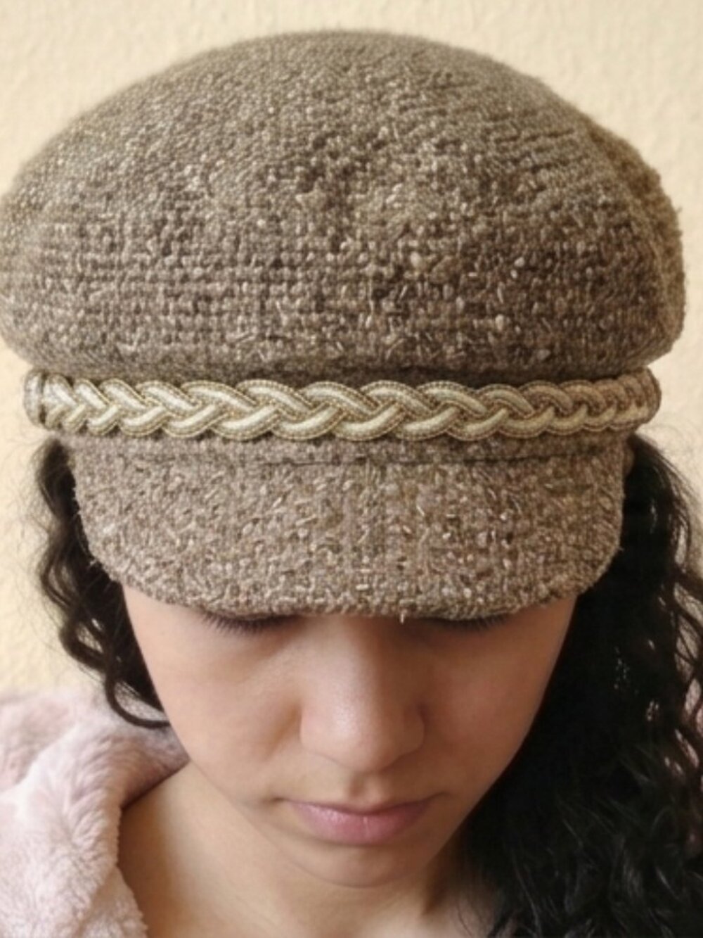 Textured Tweed Cabbie Newsboy Hat/Cap Gold Tone Braid Charming Charlie